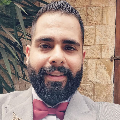 الإعلامي روي أبو زيد