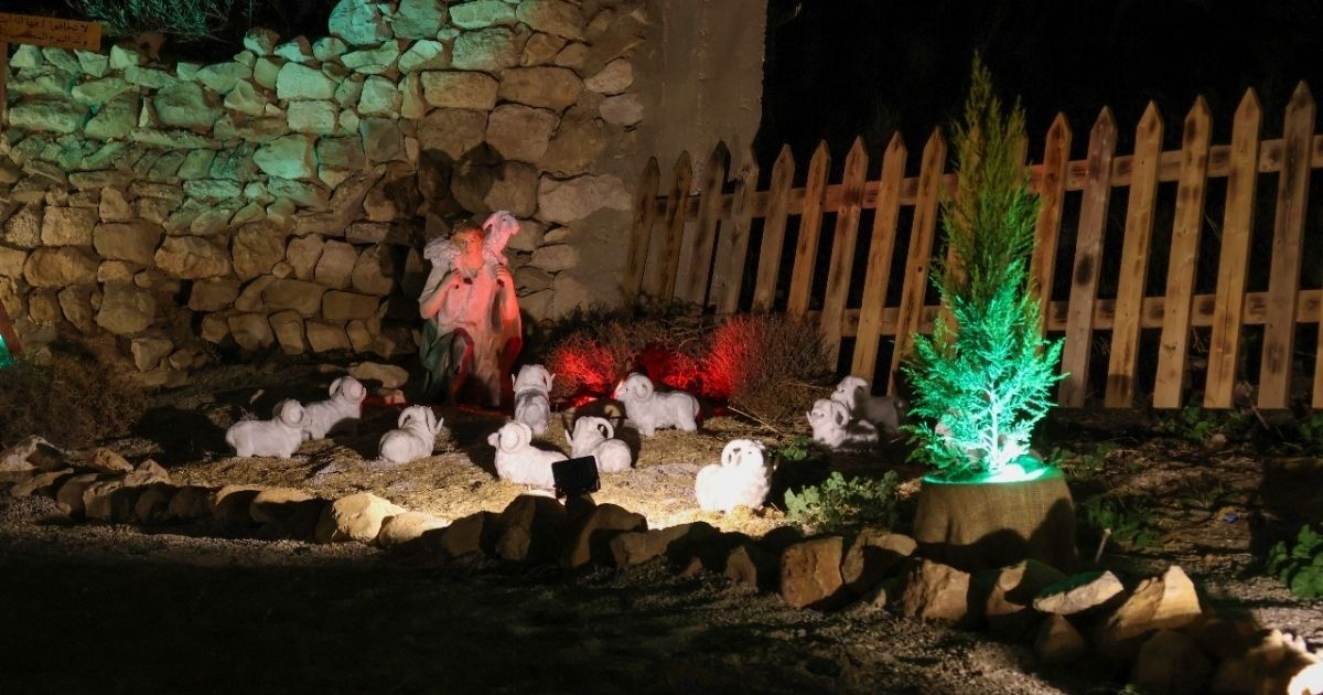 افتتاح القرية الميلادية في رأس بعلبك