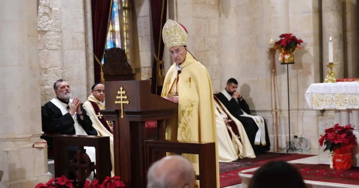 البطريرك الراعي: الله لا يخجل من تاريخ البشر بل يدخله ويحوّله