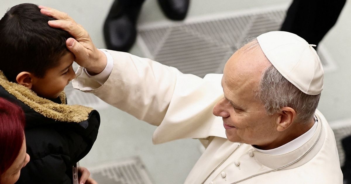 البابا يدعو للصلاة من أجل الأطفال المصابين بأمراض مستعصية