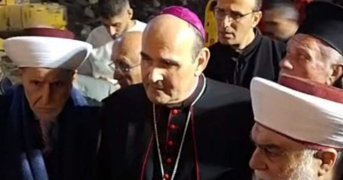 السفير البابوي ينقل تضامن قداسة البابا مع طرابلس وأهلها