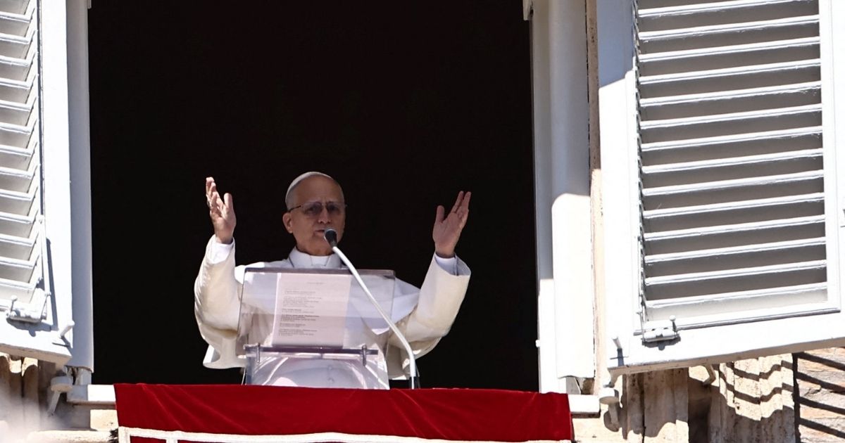 الحبر الأعظم: الصوم هو مسيرة منيرة... لنفسح المجال للصمت والإصغاء