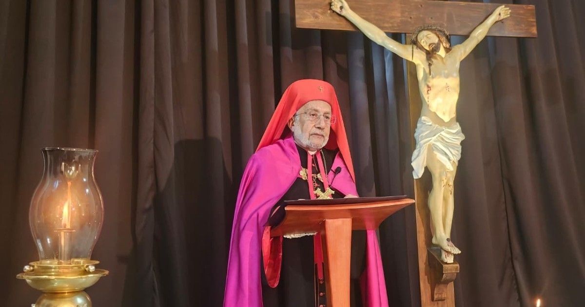 البطريرك ميناسيان: بجاه آلامك يا ربّنا ومخلّصنا امسح دموع شعبك