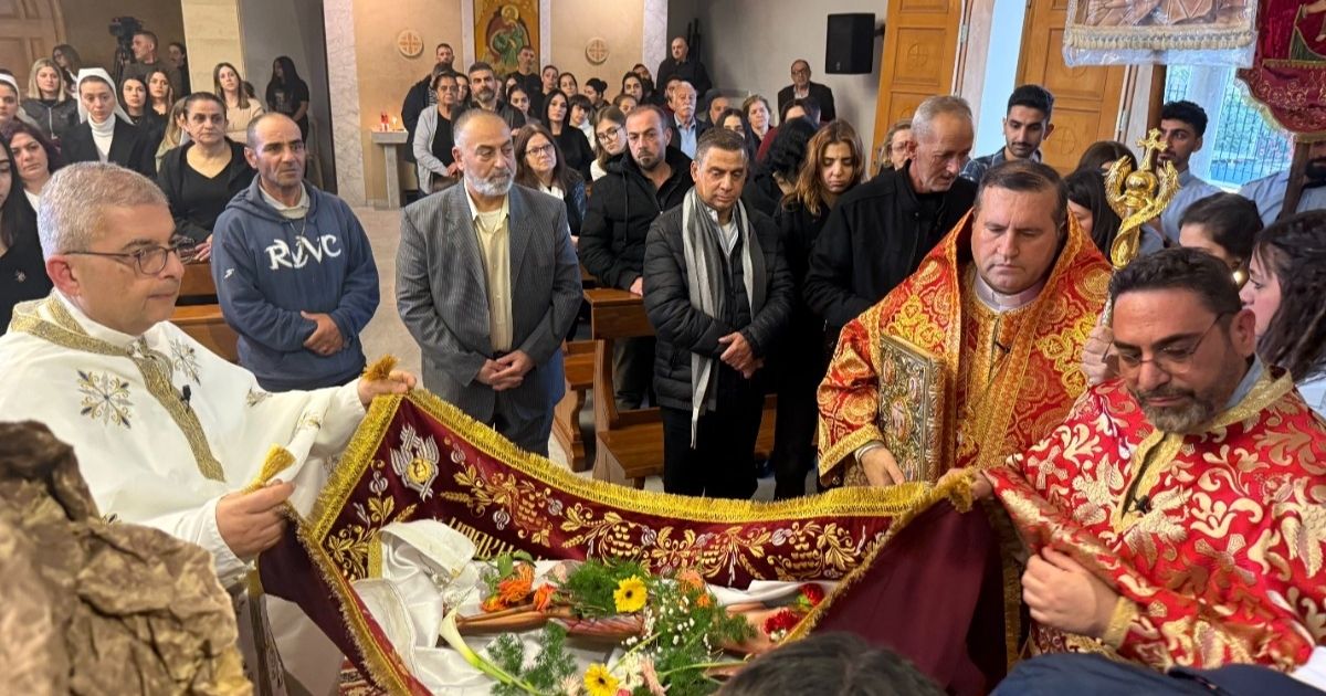 المطران ضاهر: لصون كرامة الإنسان ورفض كل أشكال العنف