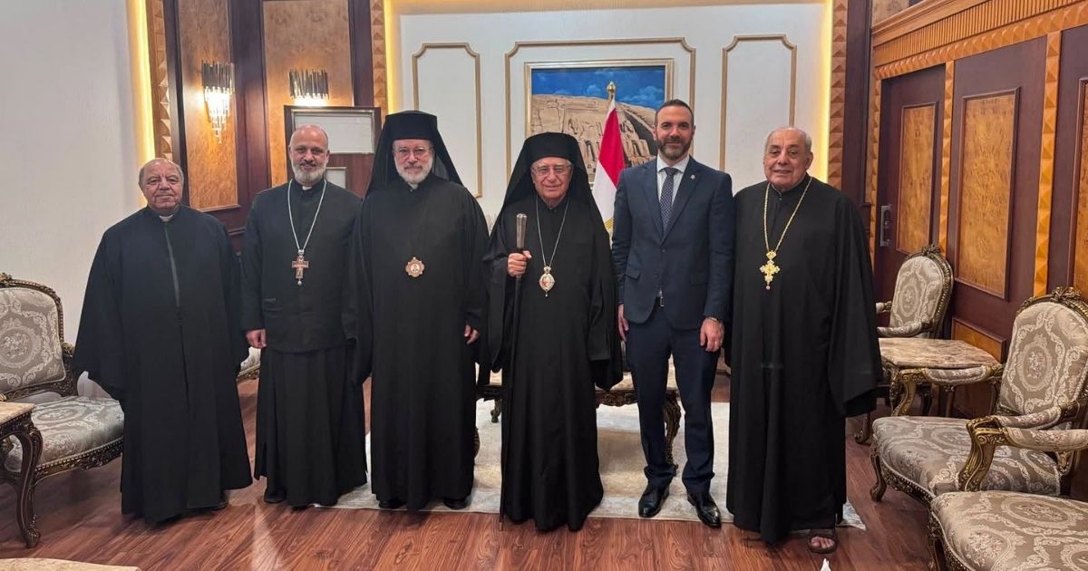 البطريرك العبسي في القاهرة بزيارة رعوية لأربعة أيام