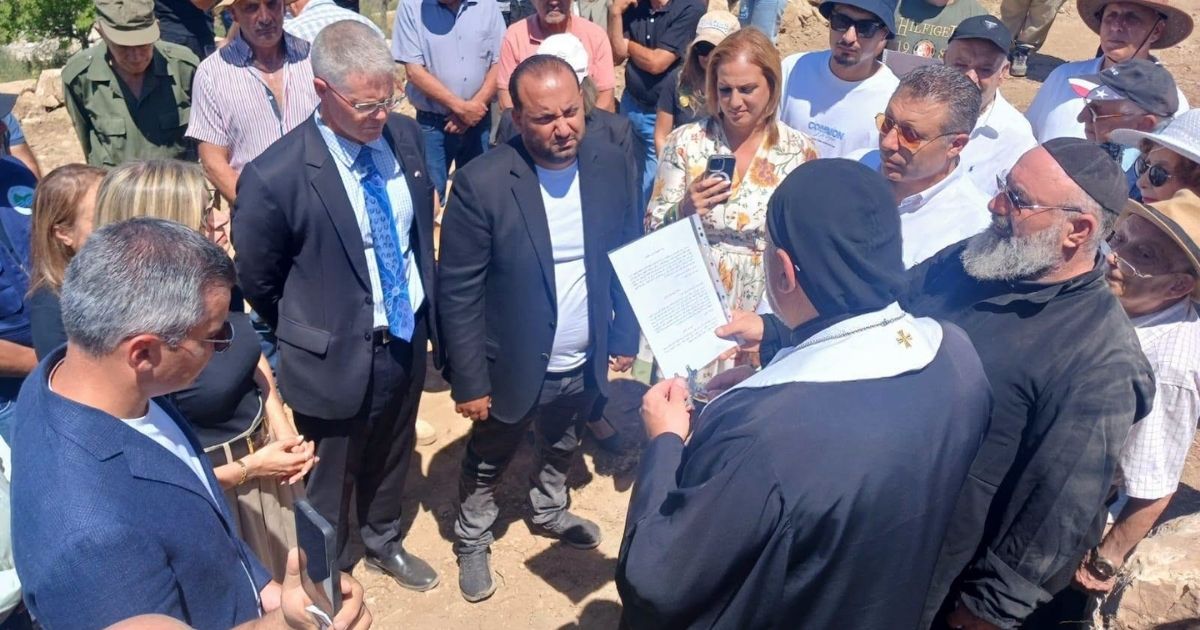 المطران سويف يبارك حجر الأساس لكابيلا القديسة ماريا ماكيلوب في البحيري